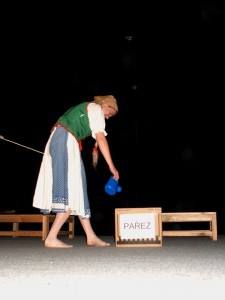 2001.11.18 18.45.28.jpg